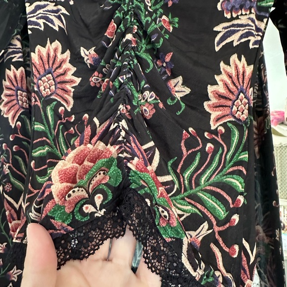 Farm Rio Ruched Long Sleeve Top - Picture 6 of 6